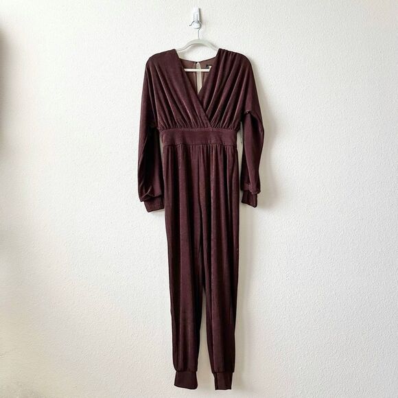 *NWT Alexia Admor Joey Long Sleeve Knit Surplice Jumpsuit in Burgundy Size XS - Picture 3 of 9